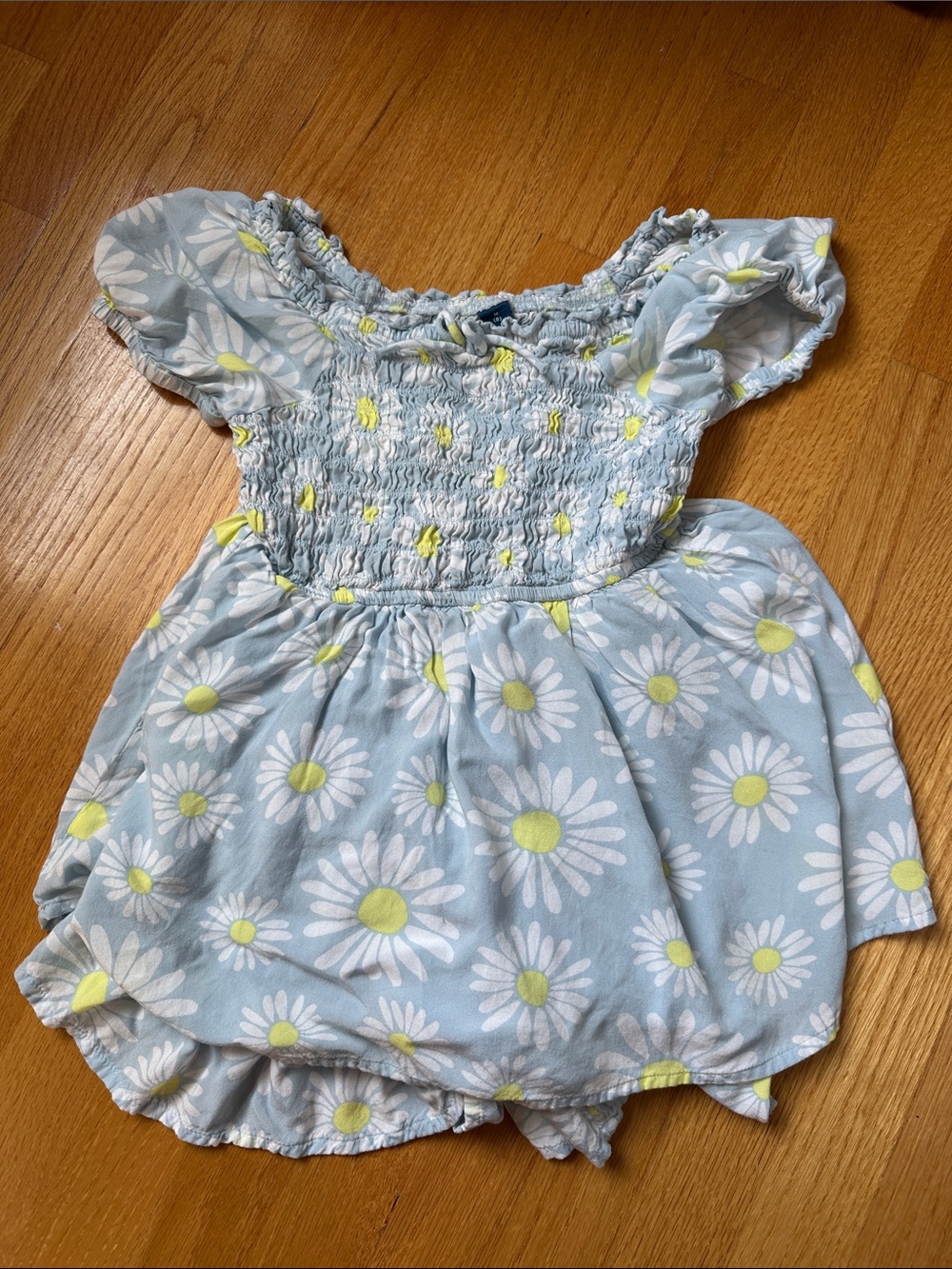Old Navy Smocked Girls Romper - Light Blue & White Daisy